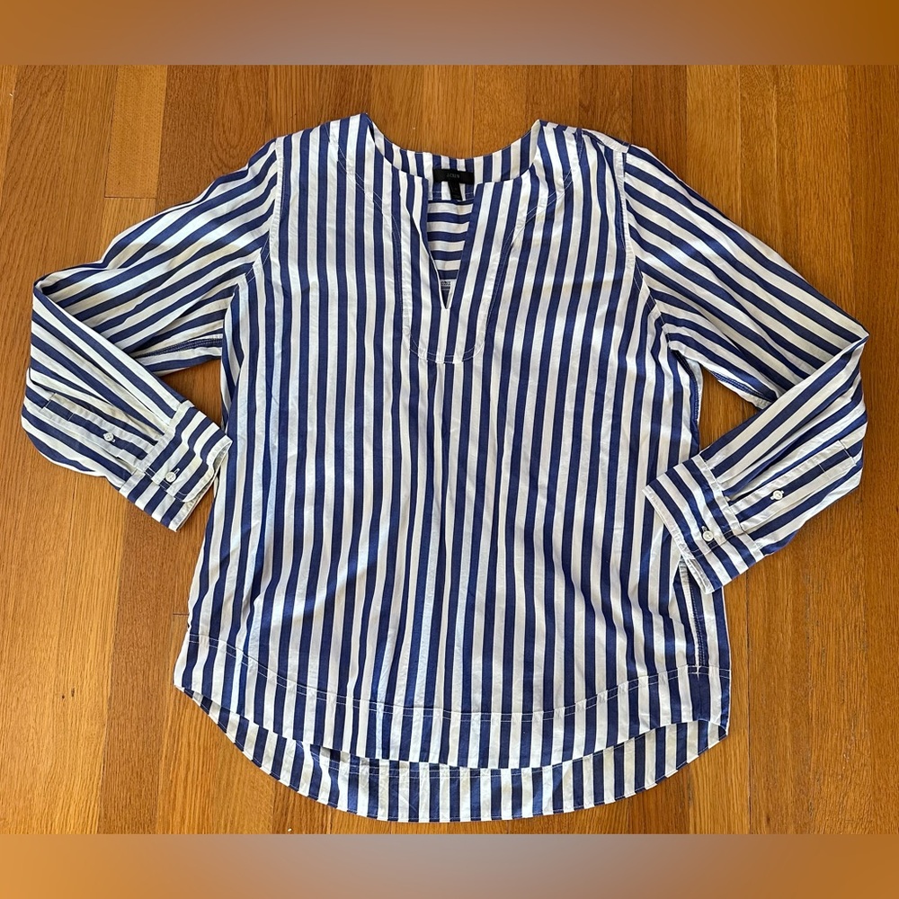 J Crew Women’s V-Neck Blue Striped Long Sleeve Blouse Dress Shirt Size Medium